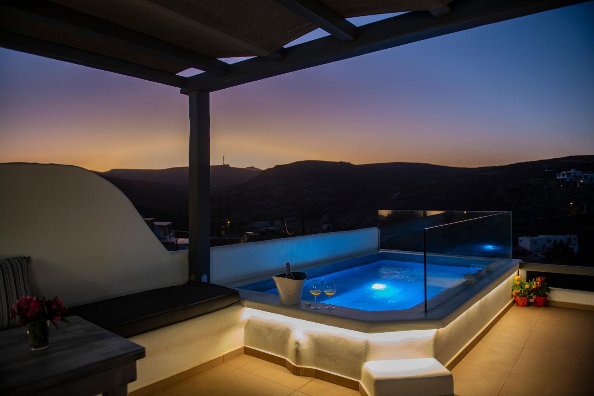Myrsini'S Luxury Suites Merchia Mykonos Town Bagian luar foto