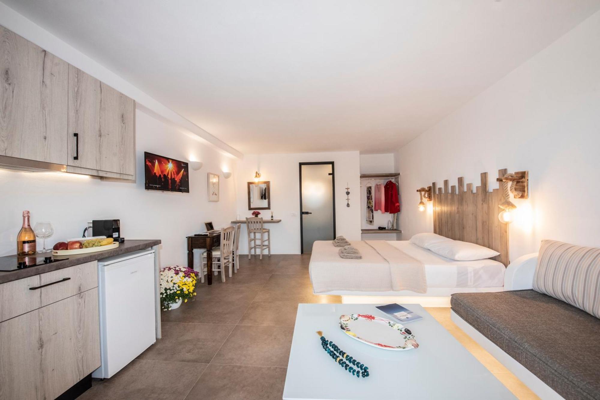 Myrsini'S Luxury Suites Merchia Mykonos Town Bagian luar foto